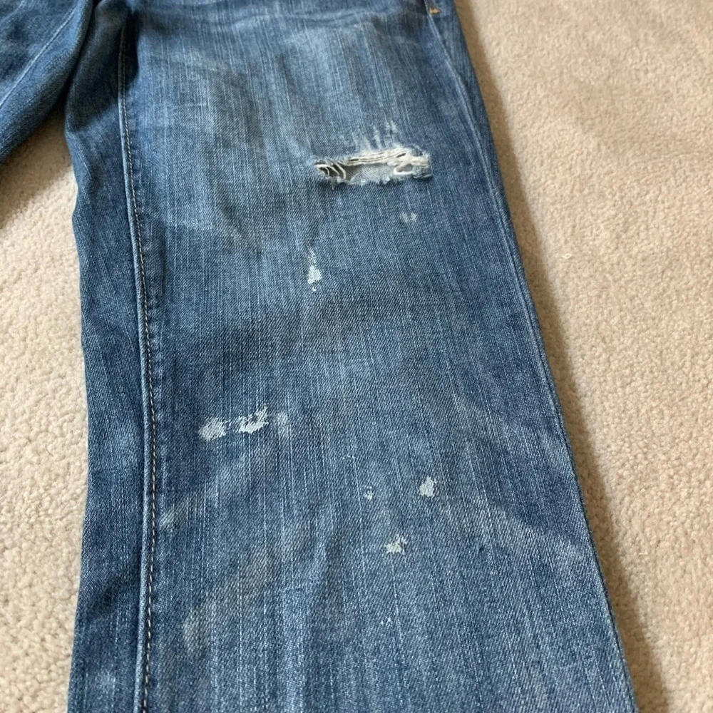 American Eagle Distressed jeans, Live your life, size 2